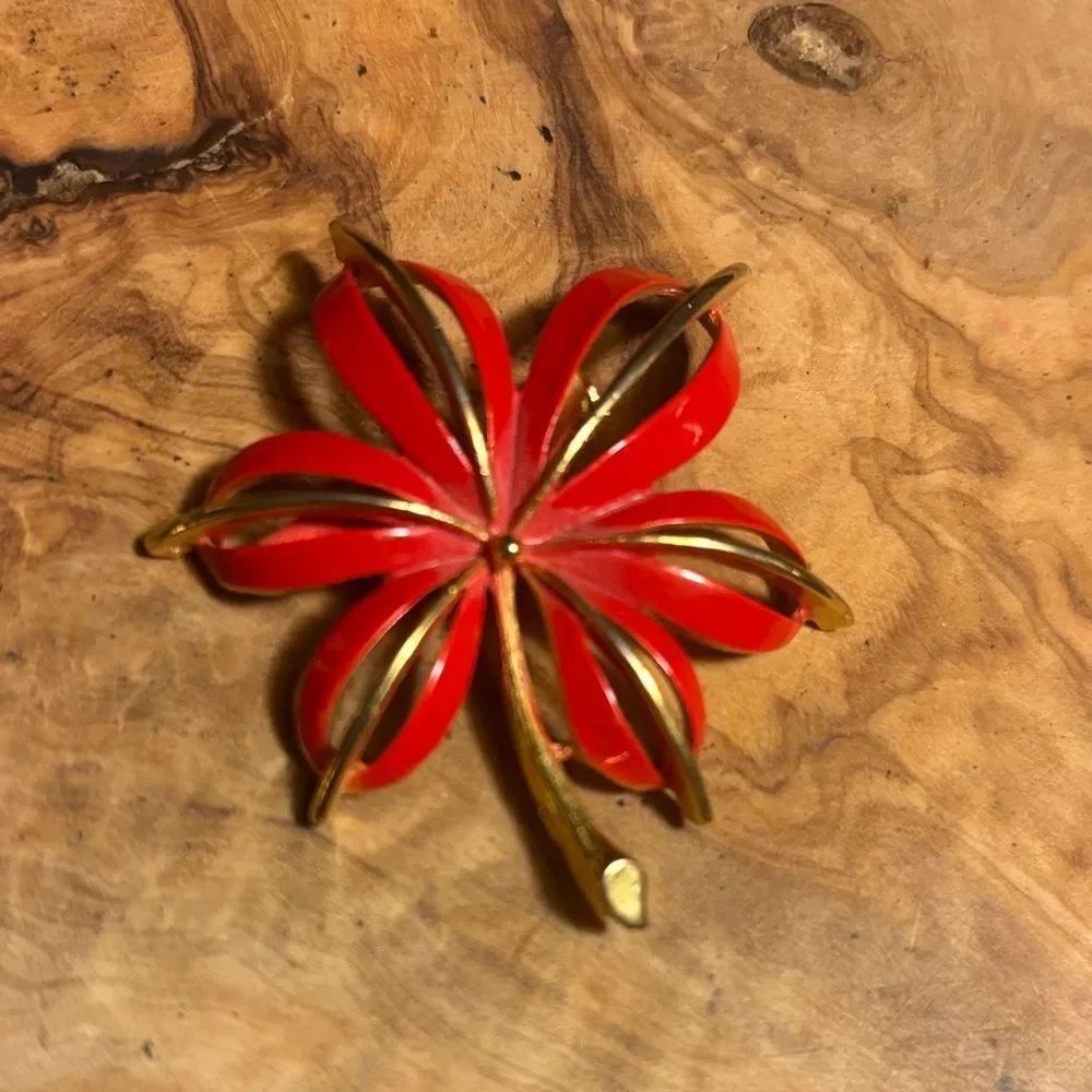 Vintage Red and Gold Enamel Flower Brooch